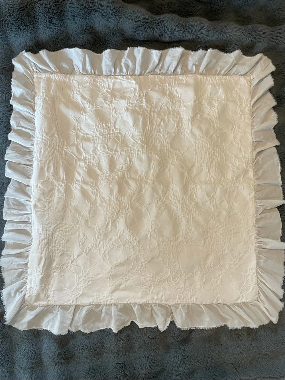 Piu Belle White Quilted Euro Pillow Sham Textured Ruffle Shabby Cottagecore 25”